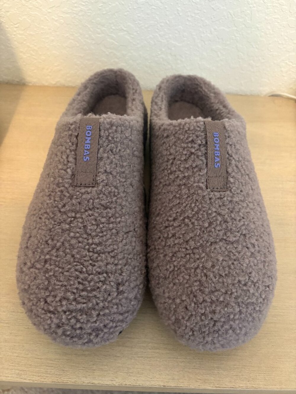 Bombas Sunday Slippers Women's Size 10 Lavender Gray Cozy House Shoes